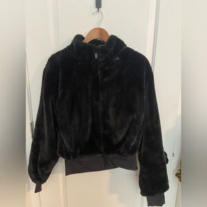 ALO Yoga Faux Fur Foxy Jacket